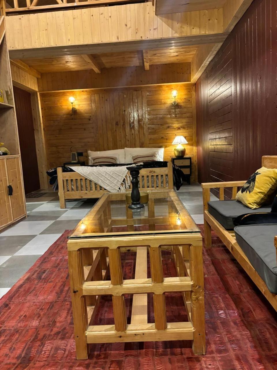 Soho House Apartment Jibhi Bagian luar foto